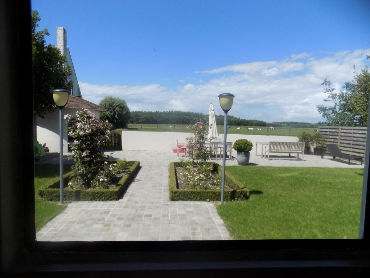 B&B De Polderhoeve Blankenberge Esterno foto